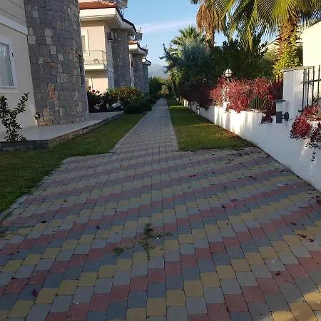 Villa Calis 2 *