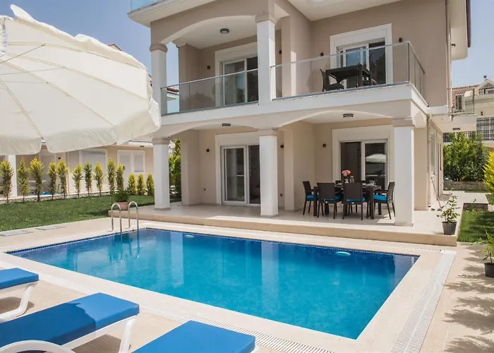 Calis 2 Villa
