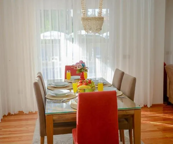 Villa Calis 2 *