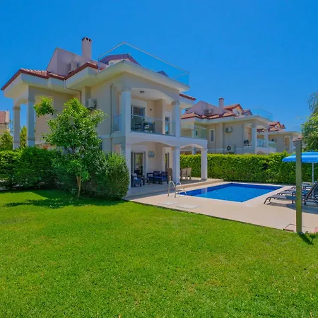 Calis 2 Villa